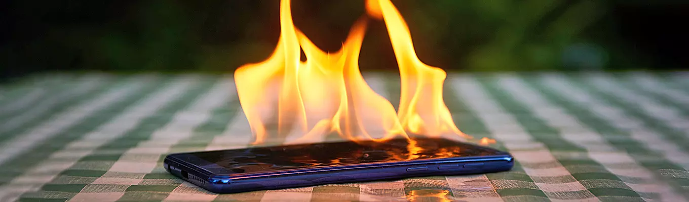 Lagerung von lithiumhaltigen Batterien und Akkus – Vorschriften und Schutzmaßnahmen