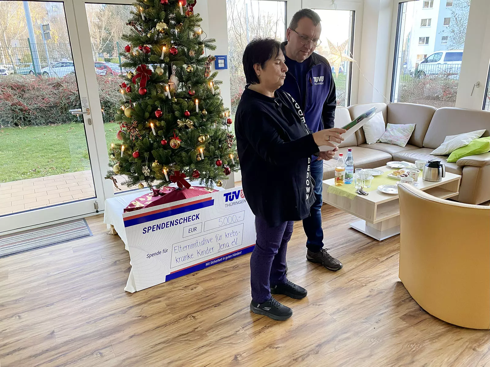 Weihnachtsspende an die Elterninitiative krebskranke Kinder Jena e.V.